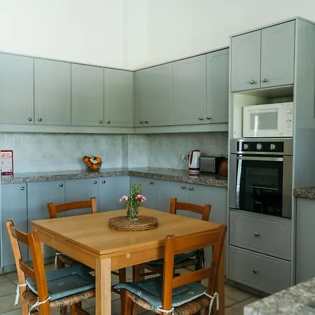 Levandah Villa *